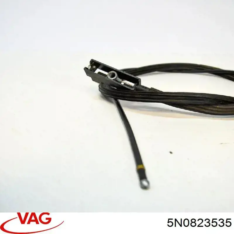 Трос відкриття капота, задній 5N0823535 VAG