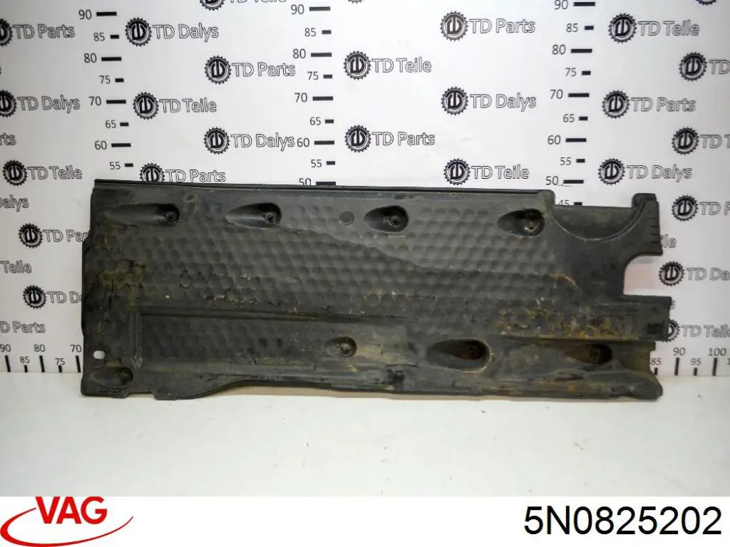 5N0825202 VAG Захист днища, правий