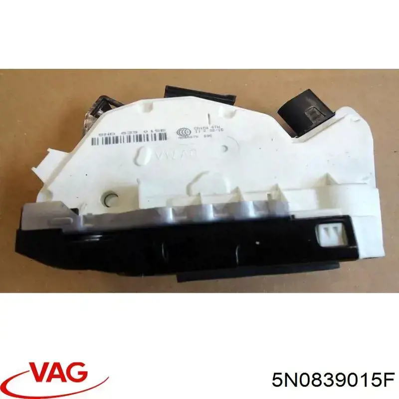 Купити 5N0839015F VAG Замок задньої двері, лівої