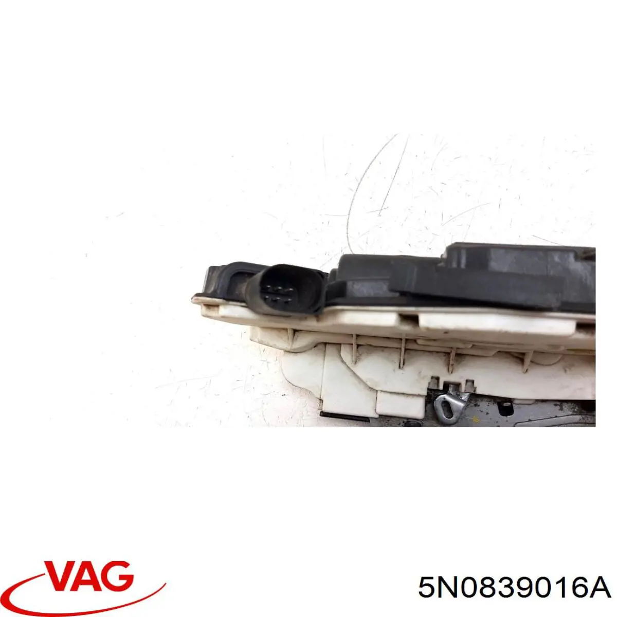 Замок задньої дверї, правої Vika 88390955601 ціна, від 23.03 USD
