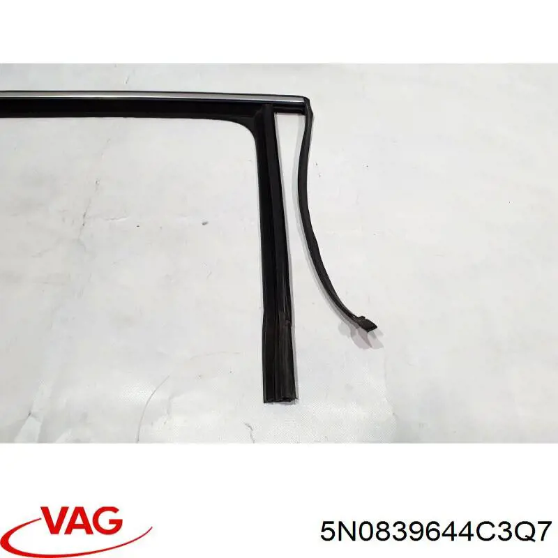  VAG 5N0839644C3Q7 ціна, від 34.12 USD