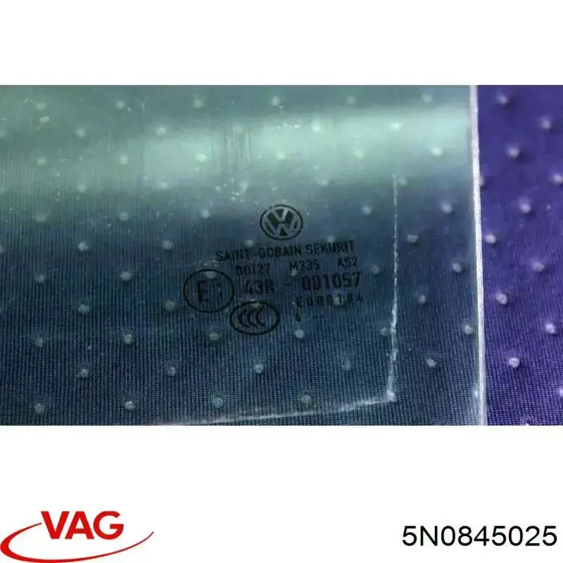 GS7114D303 XYG Скло задніх дверей, лівих