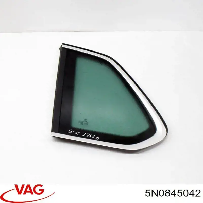 Купити 5N0845042 VAG Скло багажного відсіку, праве