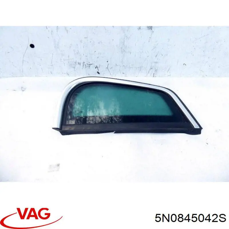 Скло багажного відсіку, праве VAG 5N0845042S ціна, від 33.22 USD