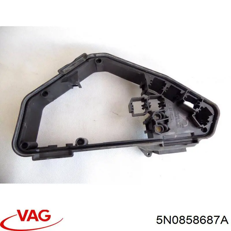 Купити 5N0858687A VAG 