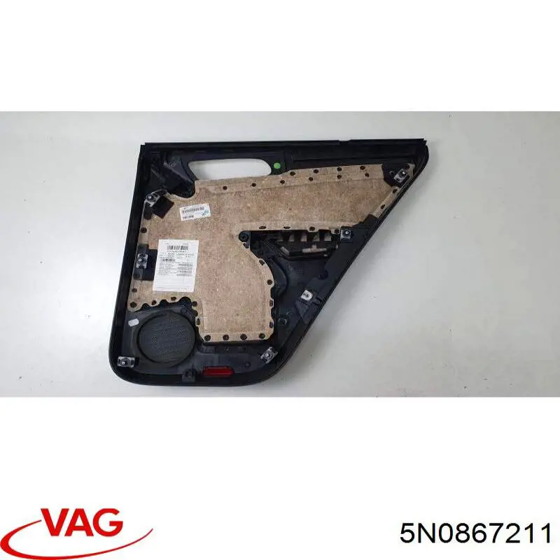Внутрішня обшивка правих задніх дверей VAG 5N0867211 ціна, від 26.39 USD