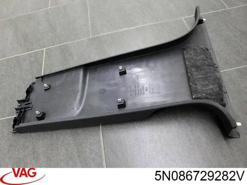 5N086729282V VAG Обшивка стійки кузова внутрішня, середня нижня права