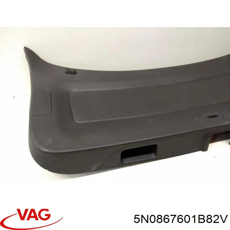 Облицювання багажника п'ятих дверей VAG 5N0867601B82V ціна, від 12.64 USD