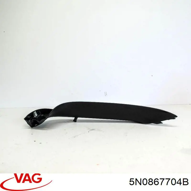 Обшивка кришки багажника VAG 5N0867704B ціна, від 2.77 USD