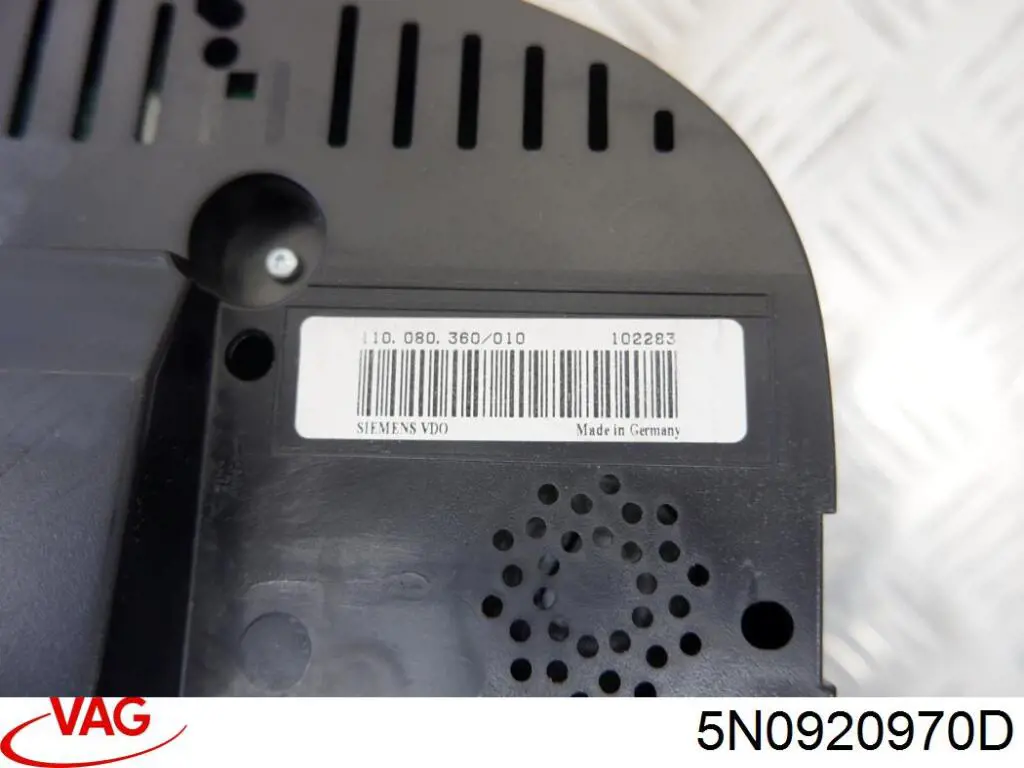 Прилади управління VAG 5N0920970D ціна, від 18.06 USD