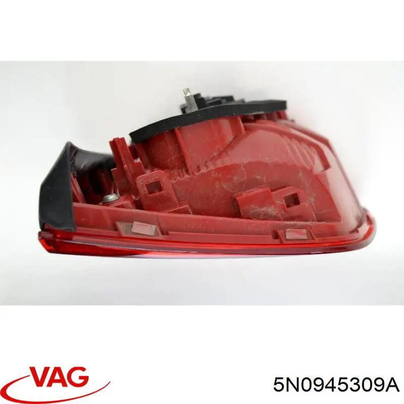 Стоп задній VAG 5N0945309A ціна, від 12.78 USD