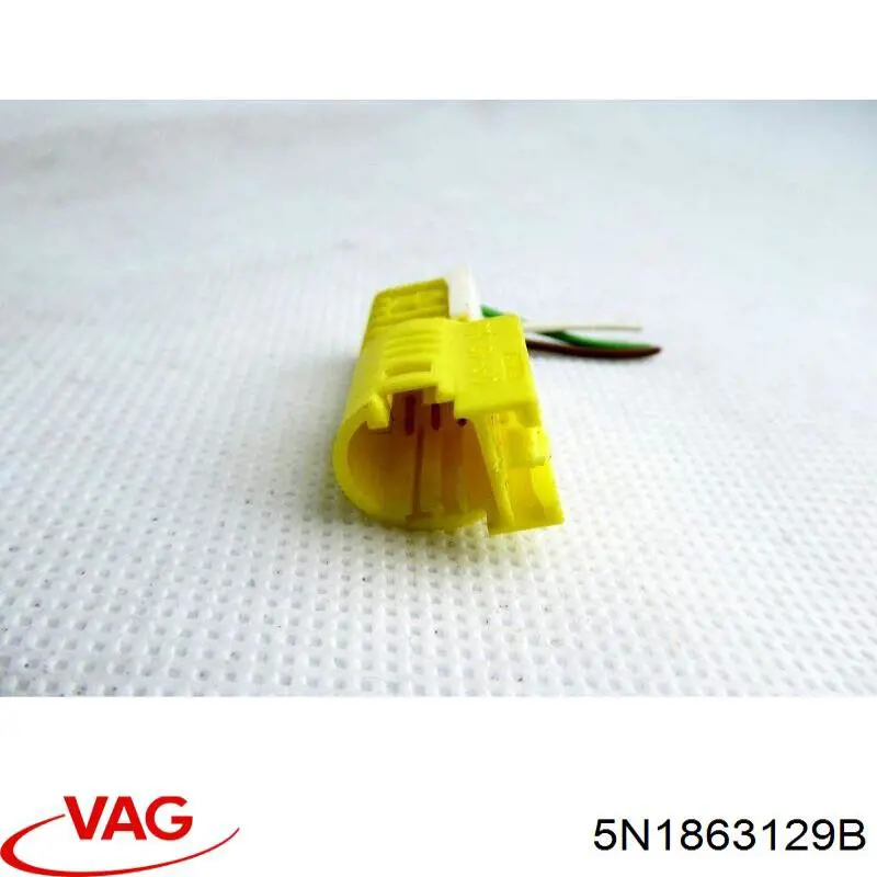 Накладка рульової колонки VAG 5N1863129B ціна, від 3.81 USD