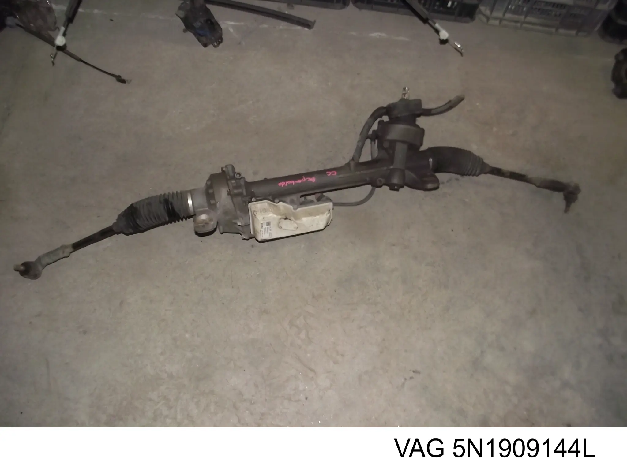 Рульова рейка VW428NL00R MSG