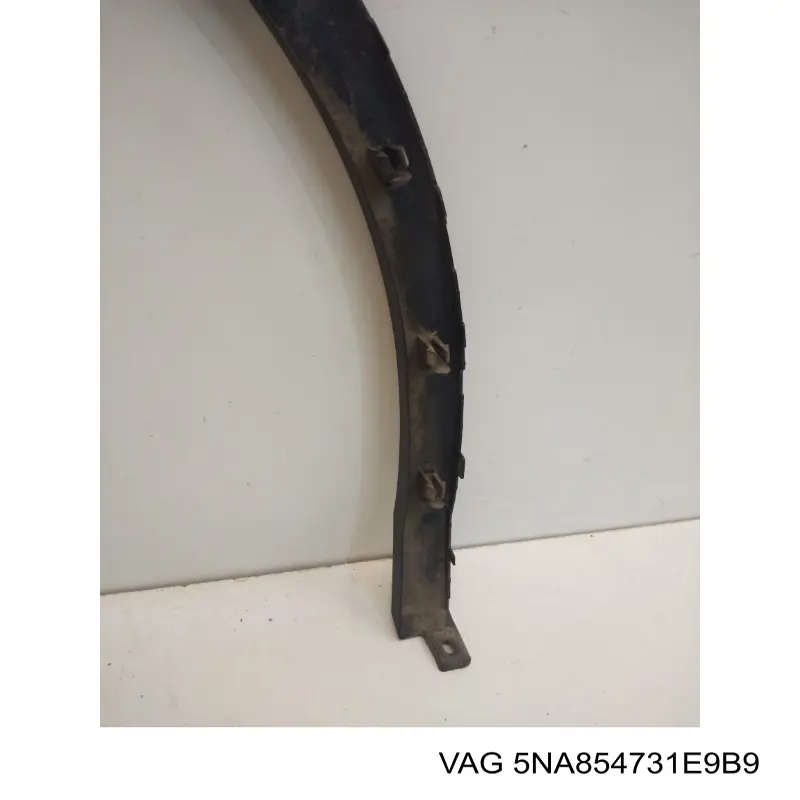Розширювач передньої арки колеса, лівий VAG 5NA854731B9B9