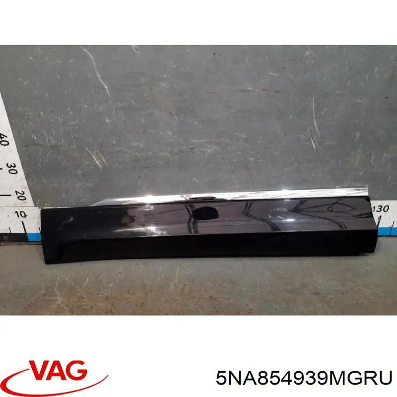 Купити 5NA854939AHGRU VAG 