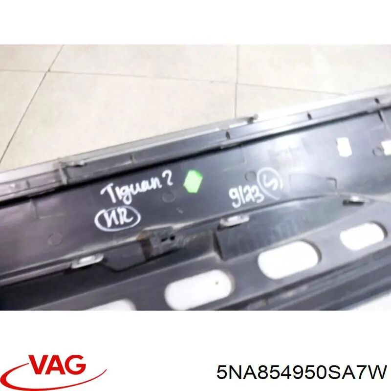 Купити 5NA854950SA7W VAG 