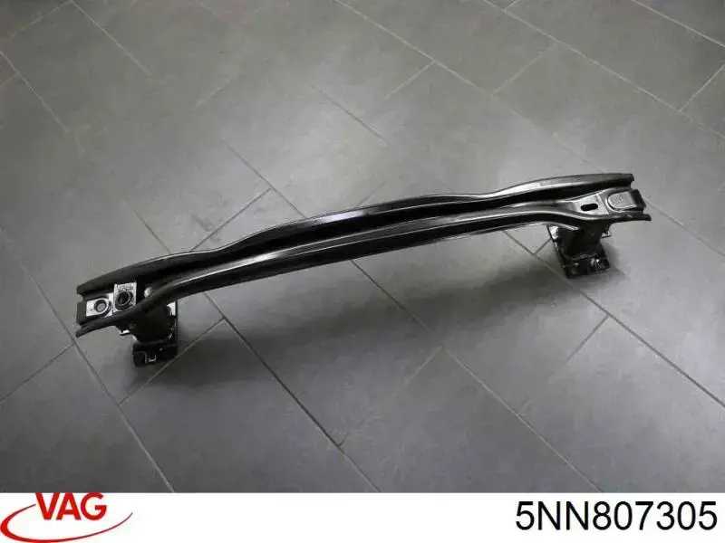 5NN807305 VAG Шина бампера заднього