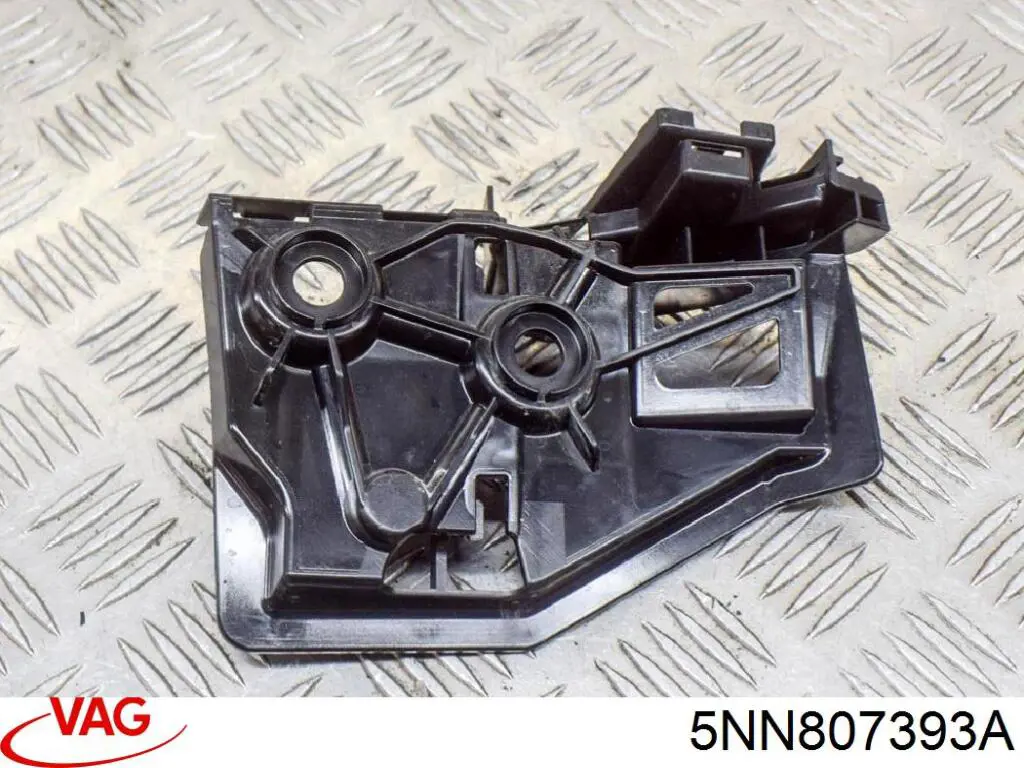 Направляюча заднього бампера, ліва VAG 5NN807393A ціна, від 36.46 USD