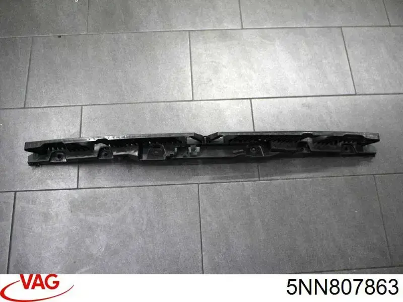 Кронштейн бампера заднього, центральний VAG 5NN807863 ціна, від 82.97 USD