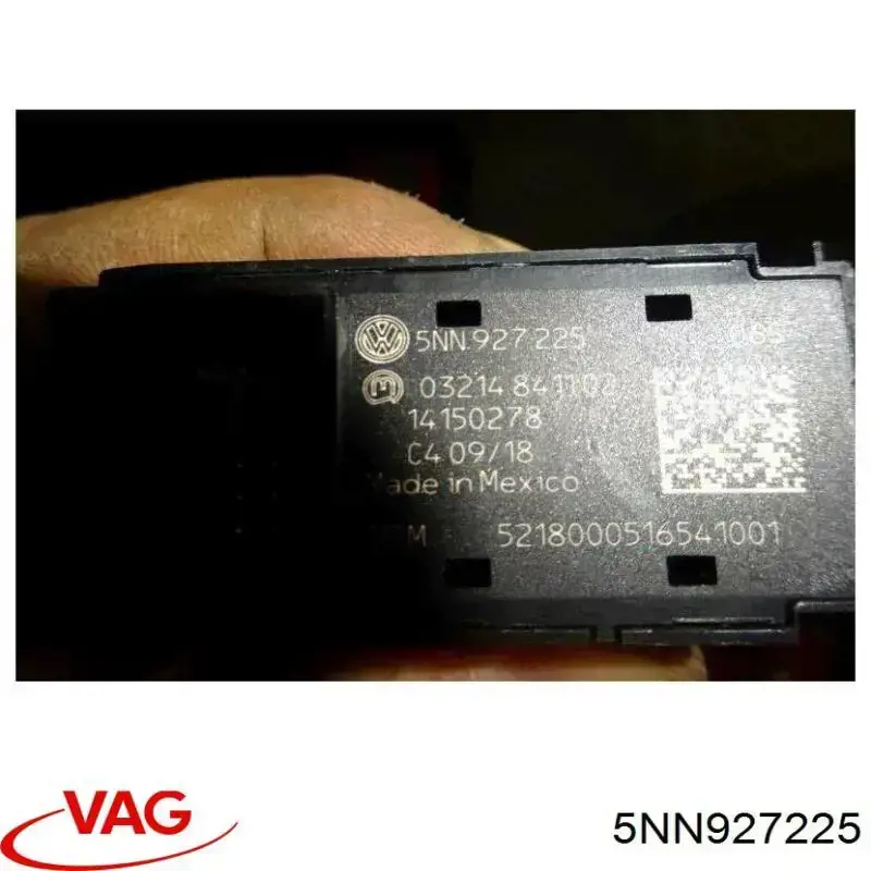 5NN927225 VAG 