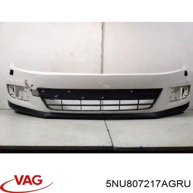 Передній бампер 5NU807217AGRU VAG
