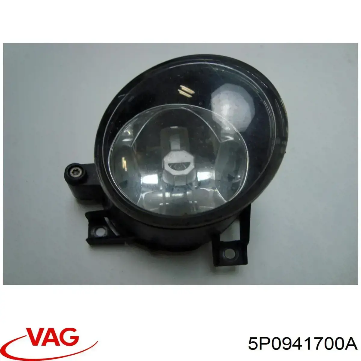 Купити 5P0941700A VAG Туманка права
