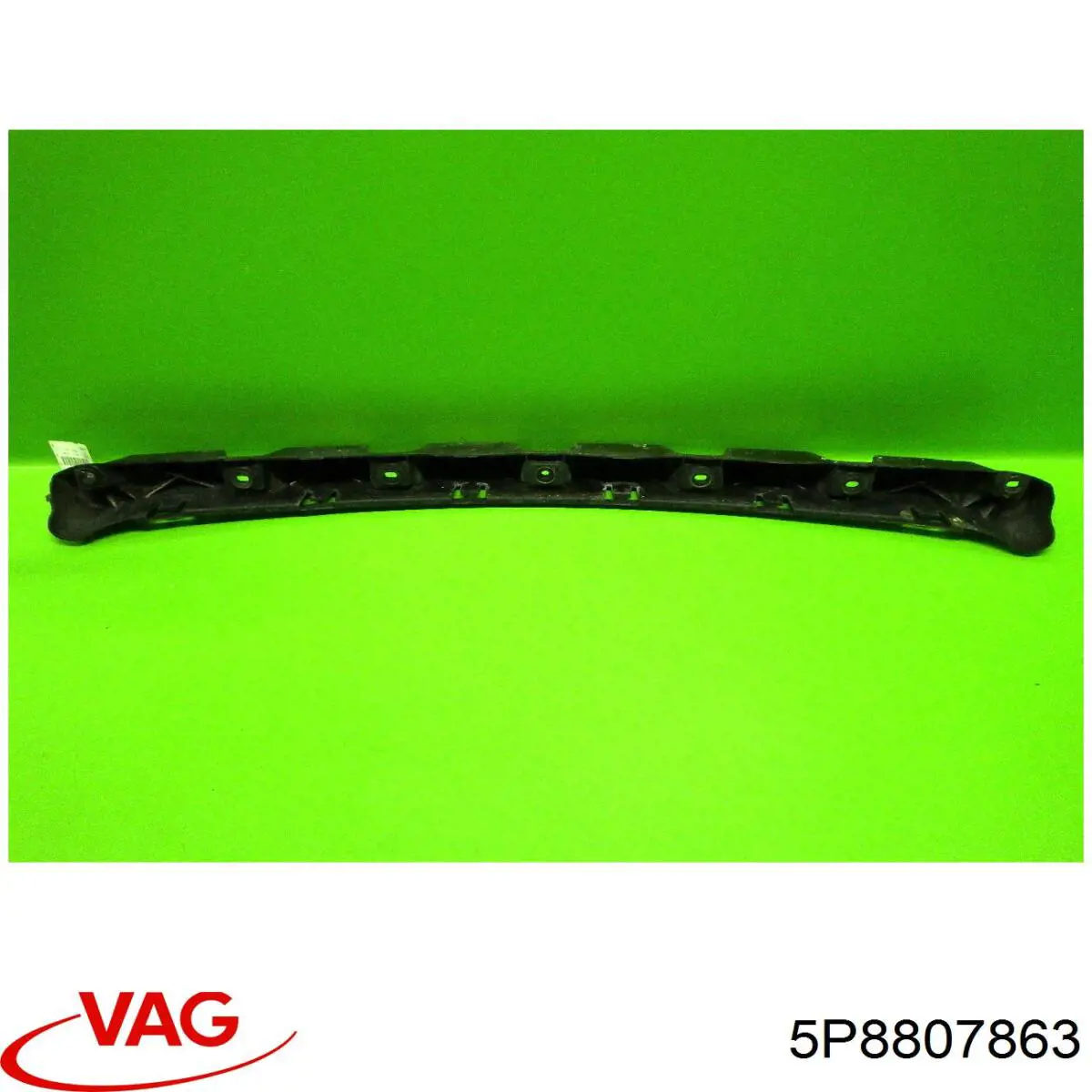 Купити 5P8807863 VAG Кронштейн бампера заднього, центральний