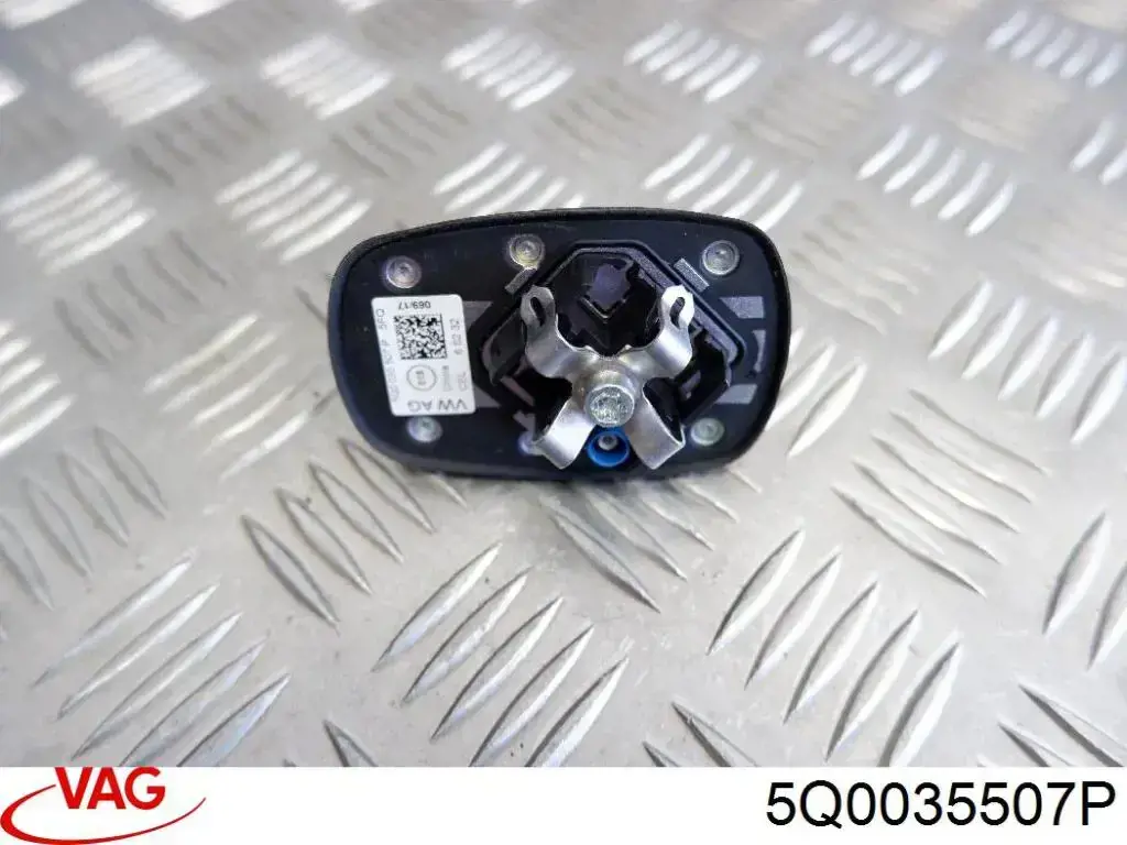 5Q0035507P VAG Антена на дах
