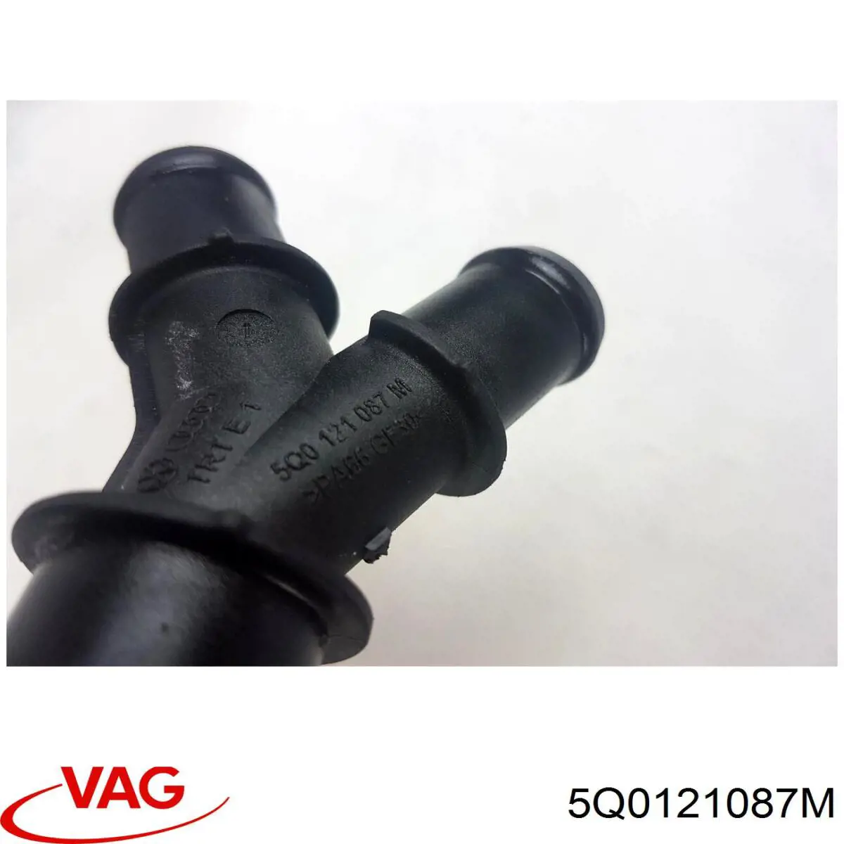 Фланець системи охолодження (трійник) VAG 5Q0121087M ціна, від 6.21 USD