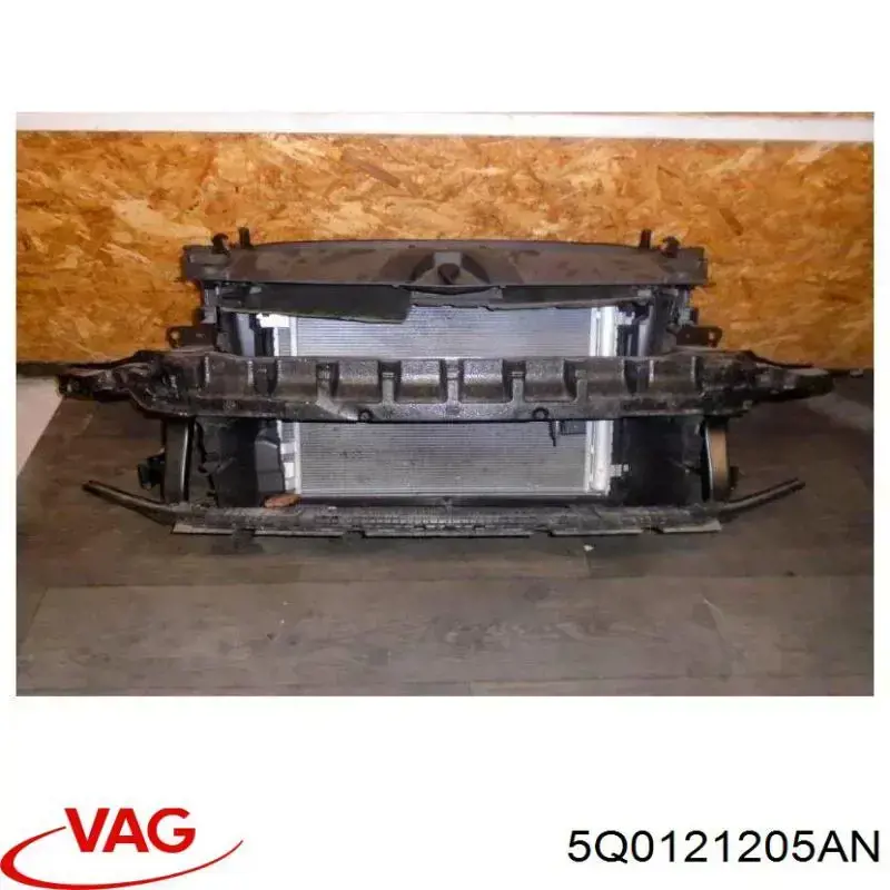 Кожух вентилятора VAG 5Q0121205AN