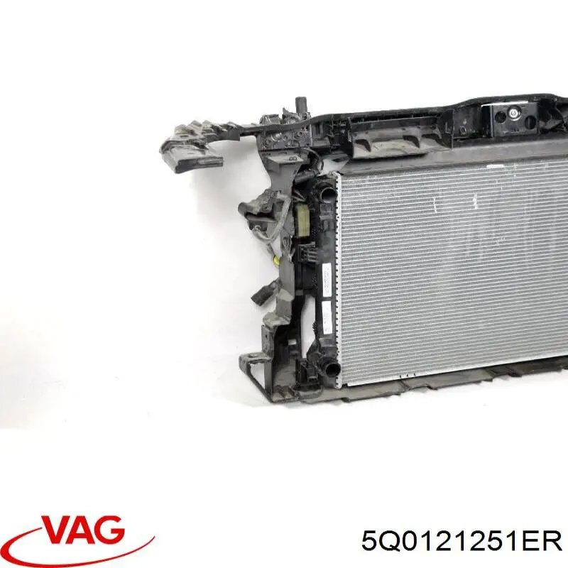 Купити DRM32048 Denso Радіатор двигуна