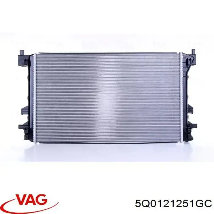5Q0121251GC VAG Радіатор охолодження двигуна