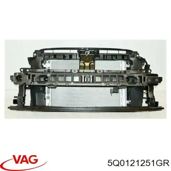5Q0121251GR VAG радіатор охолодження двигуна