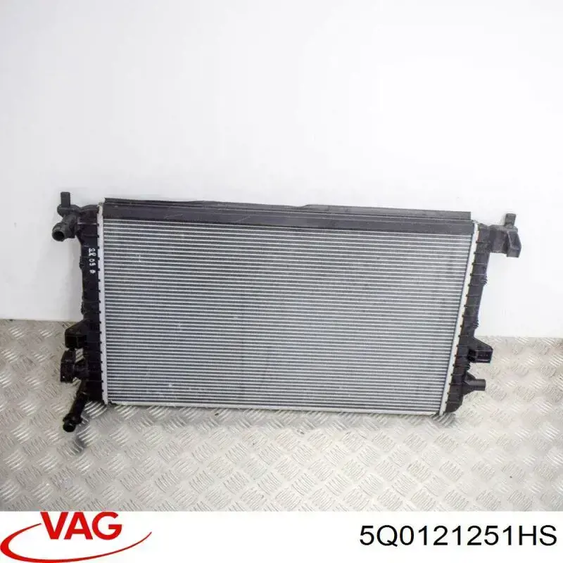 Радіатор охолодження, додатковий VAG 5Q0121251HS