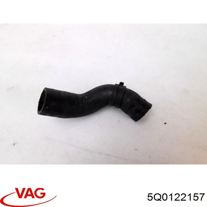 Патрубок системи охолодження VAG 5Q0122157