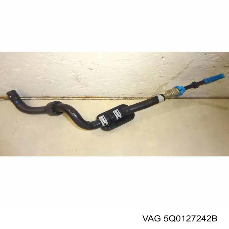 Купити 5Q0127242B VAG Зворотній клапан повернення палива