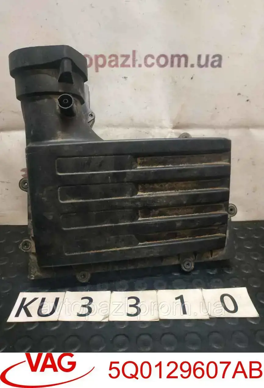 Корпус повітряного фільтра VAG 5Q0129607BA ціна, від 284.56 USD