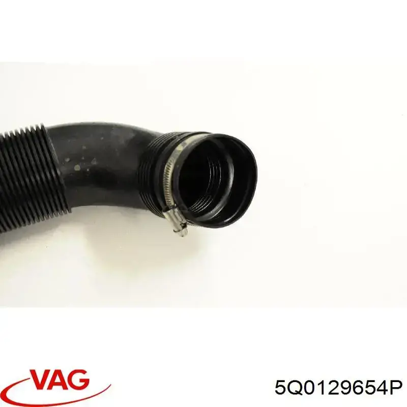 Купити 5Q0129654P VAG Патрубок повітряний, вихід повітряного фільтра