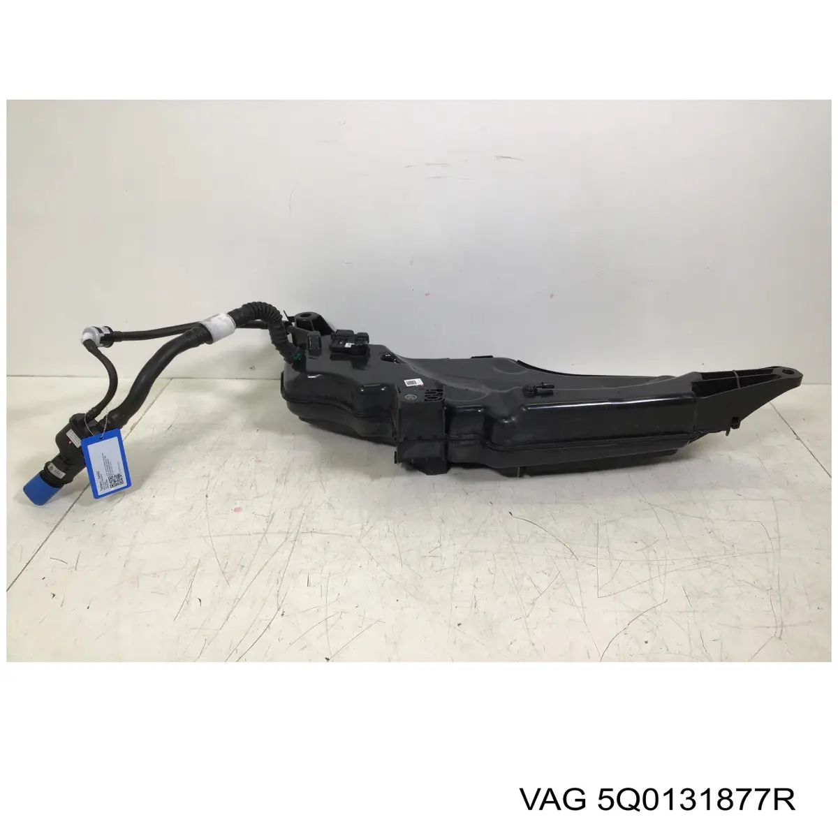 Бак AD BLUE VAG 5Q0131877K ціна, від 38.37 USD