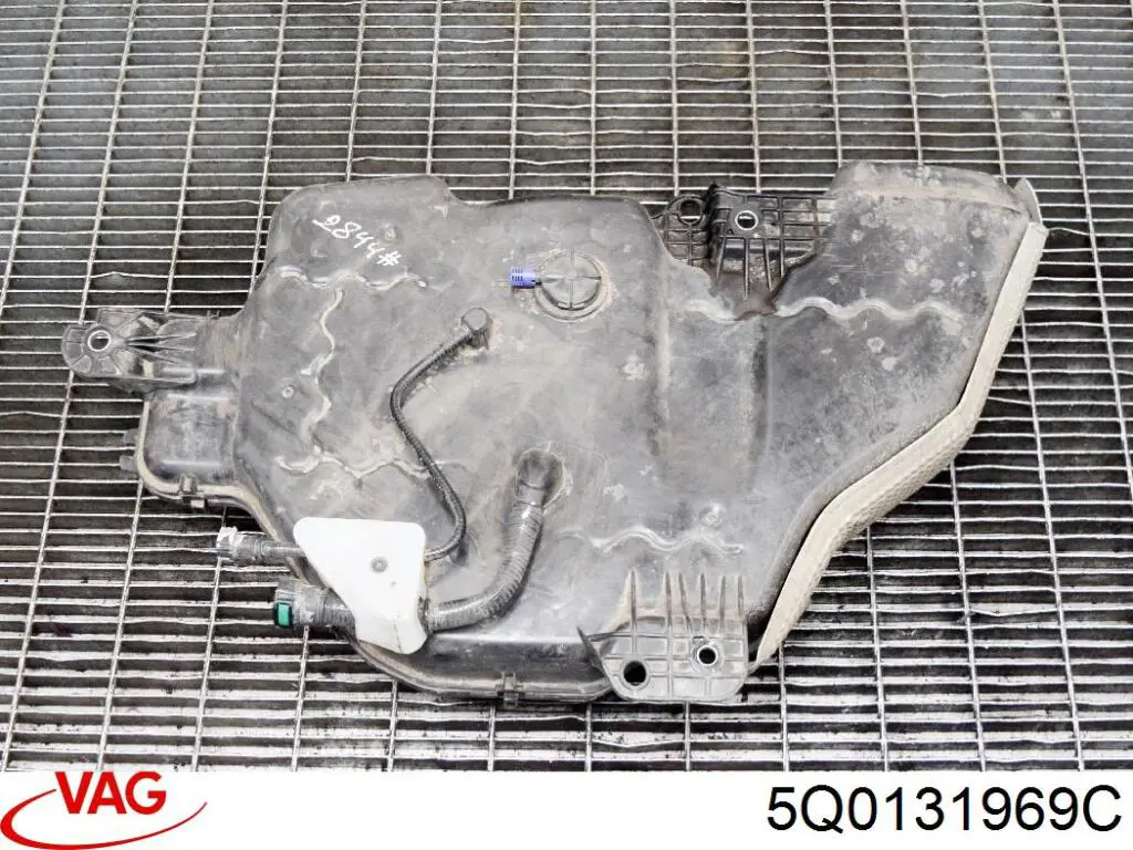 Купити 5Q0131969C VAG 