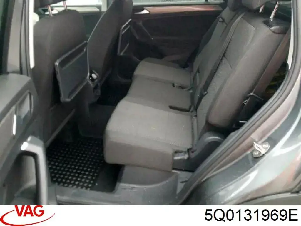  VAG 5Q0131969E