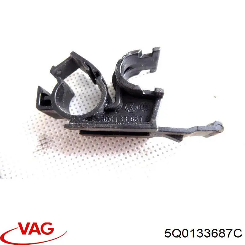 Купити 5Q0133687C VAG 