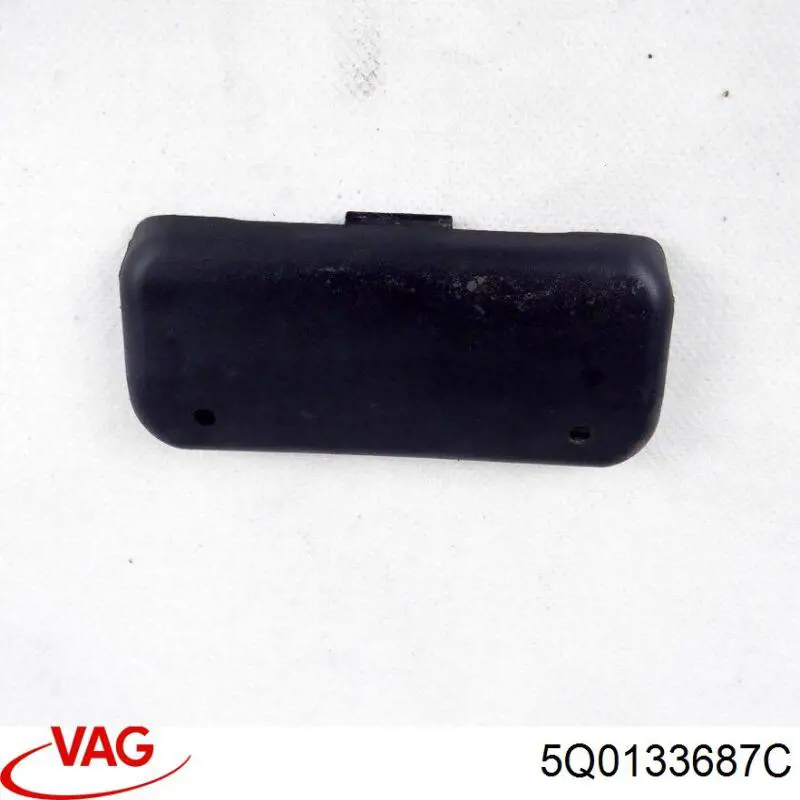  VAG 5Q0133687C