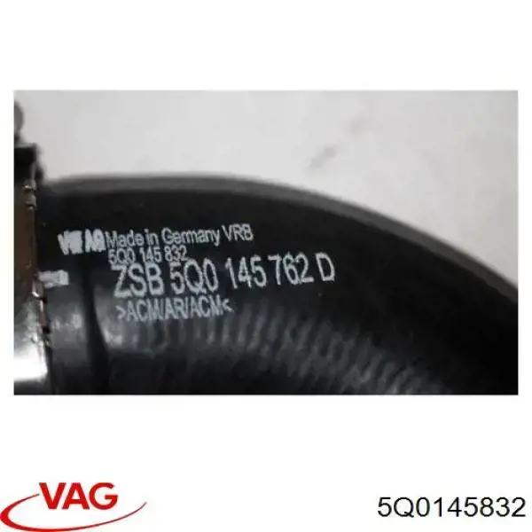 Купити 5Q0145832 VAG Шланг/патрубок интеркуллера