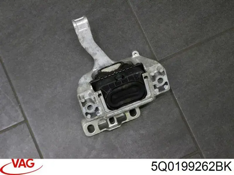 5Q0199262BK VAG Права подушка мотора