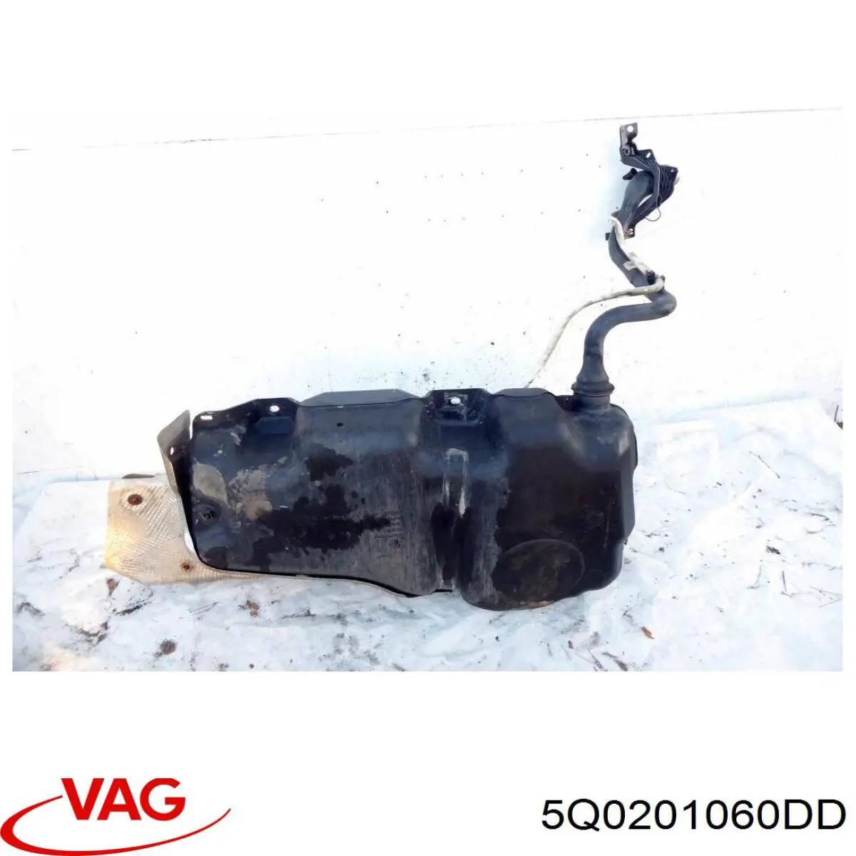 5Q0201060HB VAG Бак паливний