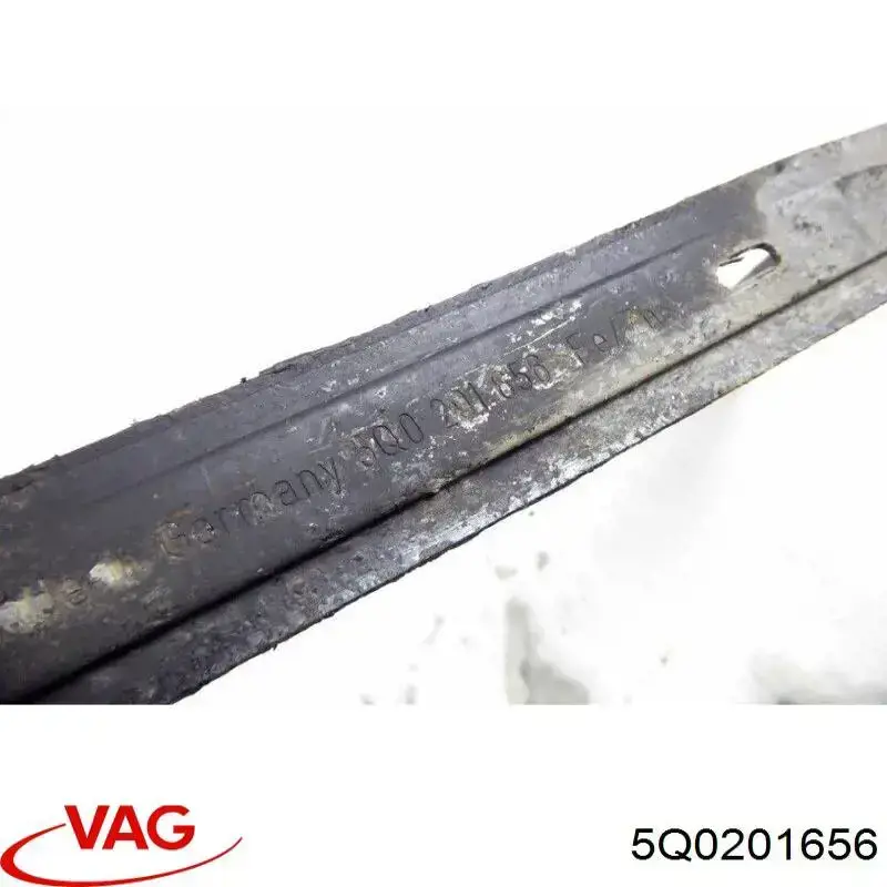 5Q0201656F VAG Кронштейн баку паливного