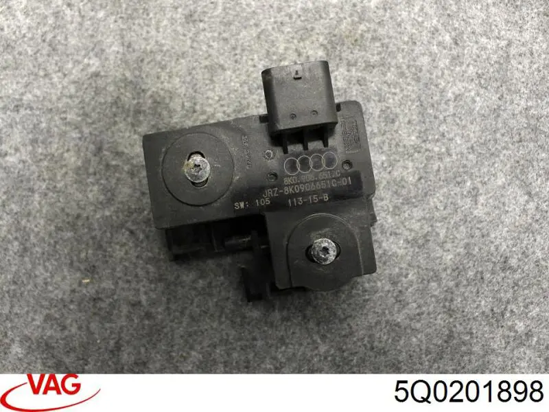  VAG 5Q0201898 ціна, від 4.18 USD