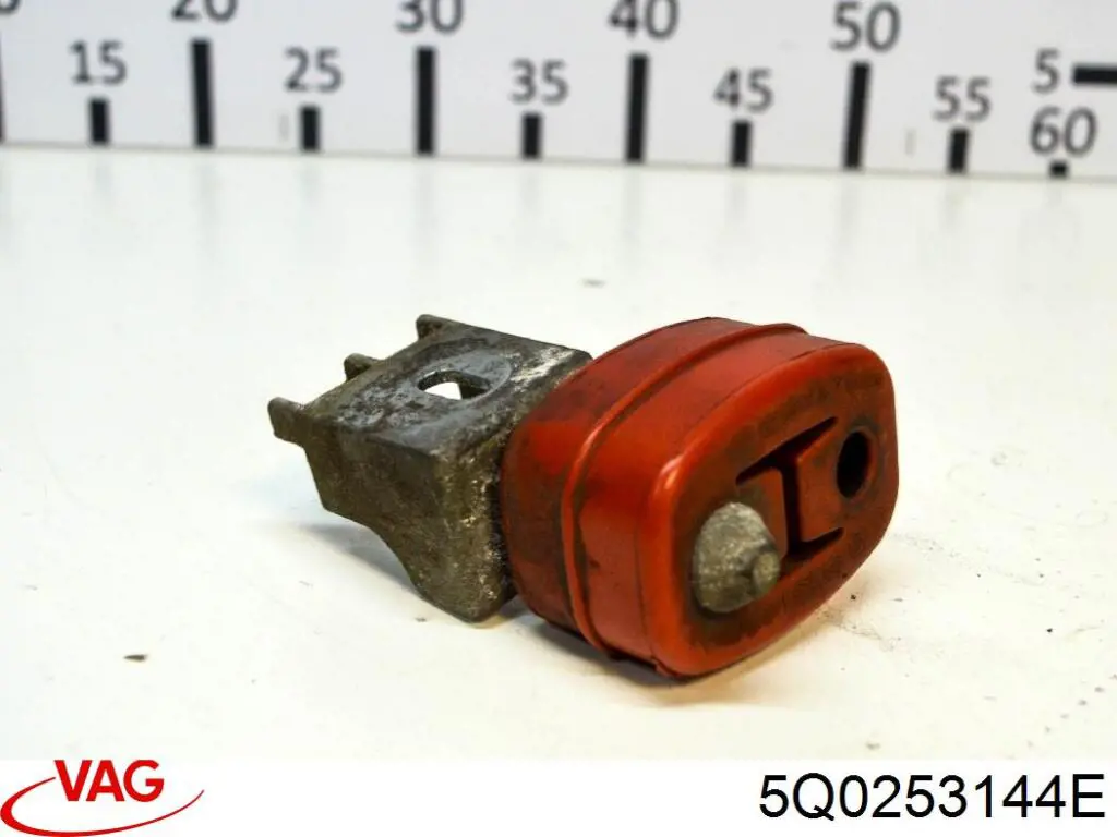 Подушка кріплення глушника VAG 5Q0253144E ціна, від 6.49 USD