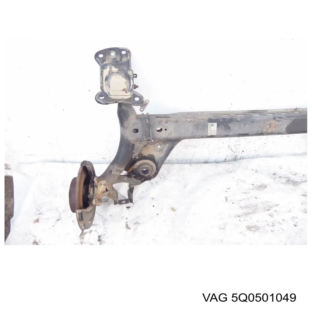 Балка задньої підвіски поперечна VAG 5Q0501049T ціна, від 221.19 USD